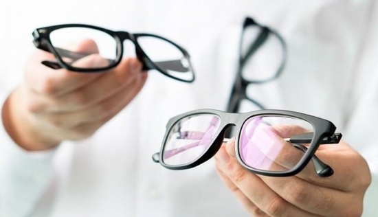 美麗島老花鏡：近視老花困擾我5年了，有沒(méi)有一種眼鏡可解決
